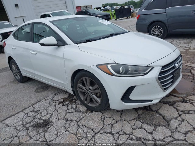 5NPD84LF5JH339097 Hyundai ELANTRA SEL
