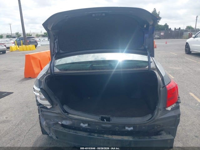 45153046 :رقم المزاد ، 5YFBURHE6JP782507 vin ، 2018 Toyota Corolla Se مزاد بيع