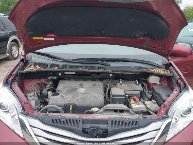 Продаж на аукціоні авто 2015 Toyota Sienna Xle 8 Passenger, vin: 5TDYK3DC4FS609083, номер лоту: 45153062
