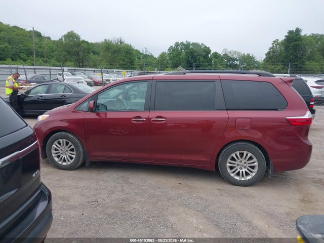 Продаж на аукціоні авто 2015 Toyota Sienna Xle 8 Passenger, vin: 5TDYK3DC4FS609083, номер лоту: 45153062