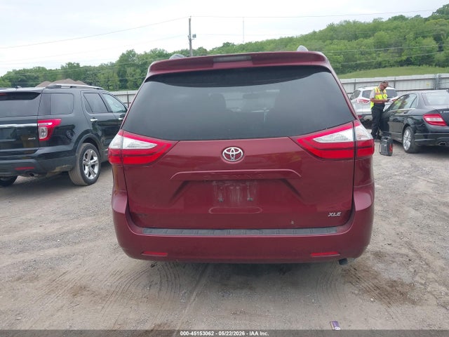 Продаж на аукціоні авто 2015 Toyota Sienna Xle 8 Passenger, vin: 5TDYK3DC4FS609083, номер лоту: 45153062