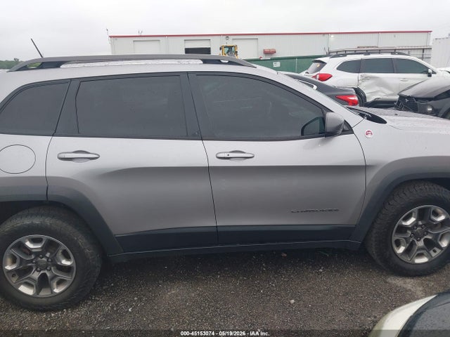 2019 Jeep Cherokee Trailhawk 4x4 მანქანა იყიდება აუქციონზე, vin: 1C4PJMBX3KD440769, აუქციონის ნომერი: 45153074