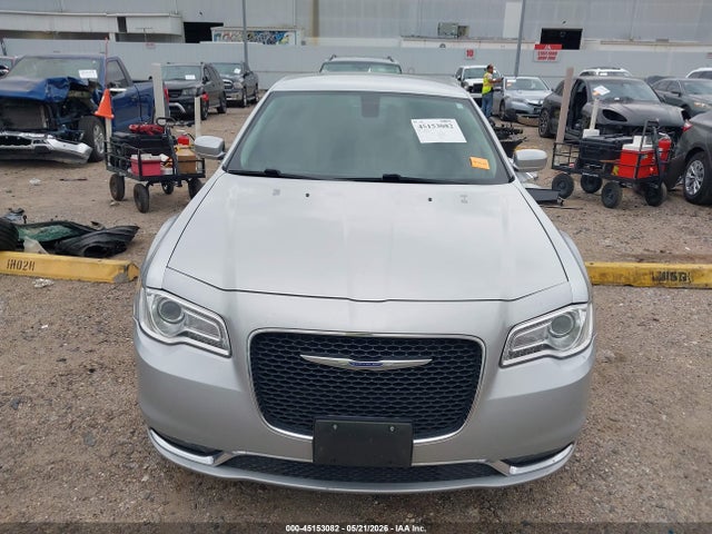 2020 Chrysler 300 Touring მანქანა იყიდება აუქციონზე, vin: 2C3CCAAG4LH193862, აუქციონის ნომერი: 45153082
