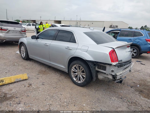 2020 Chrysler 300 Touring მანქანა იყიდება აუქციონზე, vin: 2C3CCAAG4LH193862, აუქციონის ნომერი: 45153082