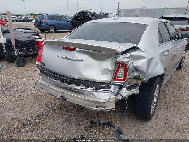 2020 Chrysler 300 Touring მანქანა იყიდება აუქციონზე, vin: 2C3CCAAG4LH193862, აუქციონის ნომერი: 45153082