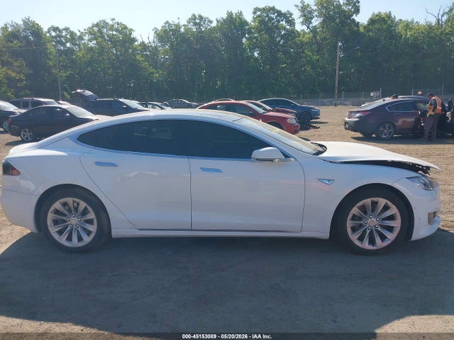 Продаж на аукціоні авто 2016 Tesla Model S 60/70/75/85, vin: 5YJSA1E14GF156163, номер лоту: 45153089