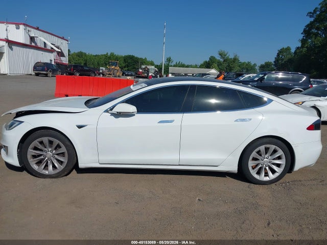 Продаж на аукціоні авто 2016 Tesla Model S 60/70/75/85, vin: 5YJSA1E14GF156163, номер лоту: 45153089