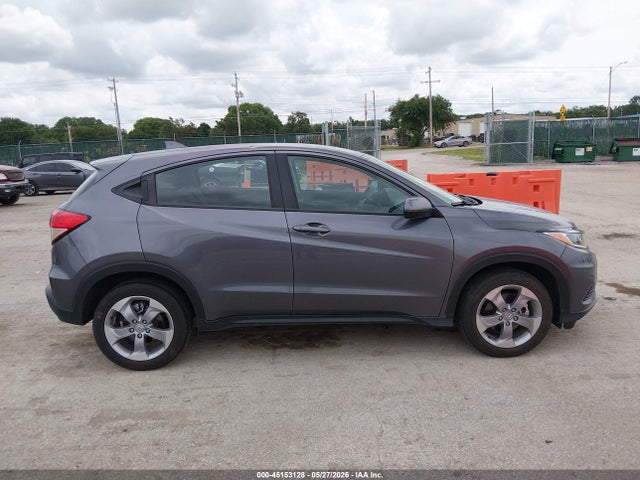 3CZRU6H38NM731562 Honda Hr-v Awd Lx