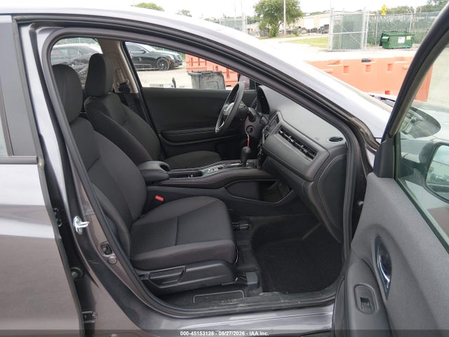 3CZRU6H38NM731562 Honda Hr-v Awd Lx