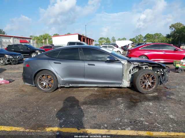 2021 Tesla Model S Long Range Dual Motor All-wheel Drive მანქანა იყიდება აუქციონზე, vin: 5YJSA1E55MF428413, აუქციონის ნომერი: 45153149