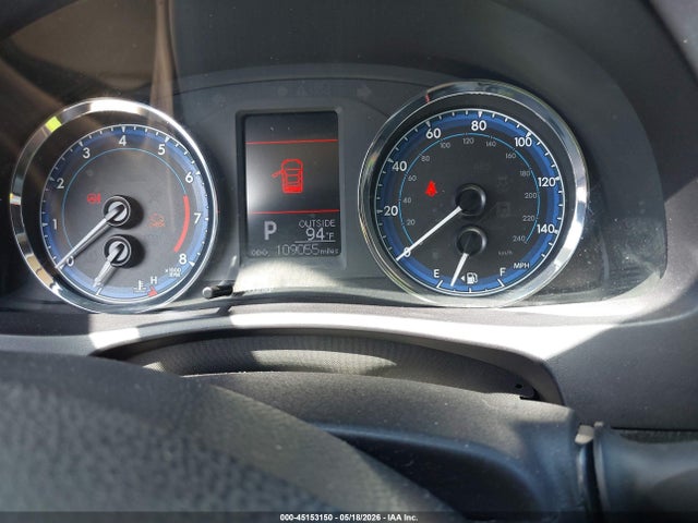 45153150 :رقم المزاد ، 5YFBURHE6HP627370 vin ، 2017 Toyota Corolla Se مزاد بيع