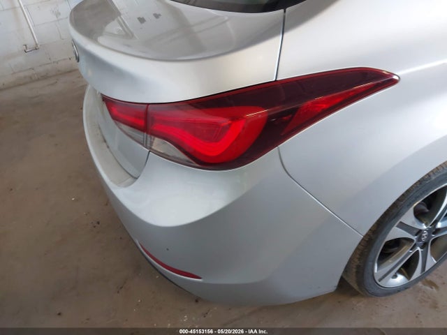 45153156 :رقم المزاد ، KMHDH4AH1FU363698 vin ، 2015 Hyundai Elantra Sport مزاد بيع