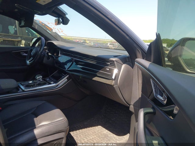 45153174 :رقم المزاد ، WA1EVAF11MD021283 vin ، 2021 Audi Q8 Premium Plus 55 Tfsi Quattro Tiptronic مزاد بيع
