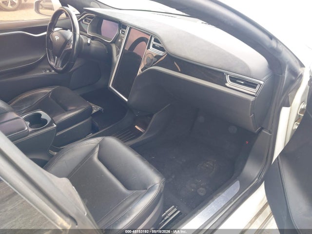 45153192 :رقم المزاد ، 5YJSA1E43FF109523 vin ، 2015 Tesla Model S 85d/p85d مزاد بيع