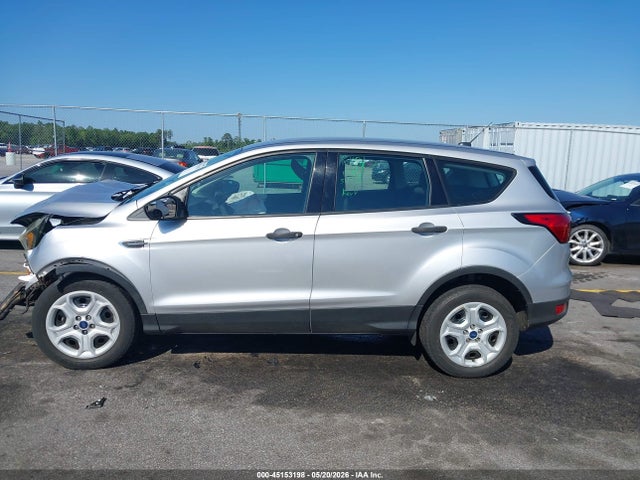 45153198 :رقم المزاد ، 1FMCU0F70KUB32124 vin ، 2019 Ford Escape S مزاد بيع