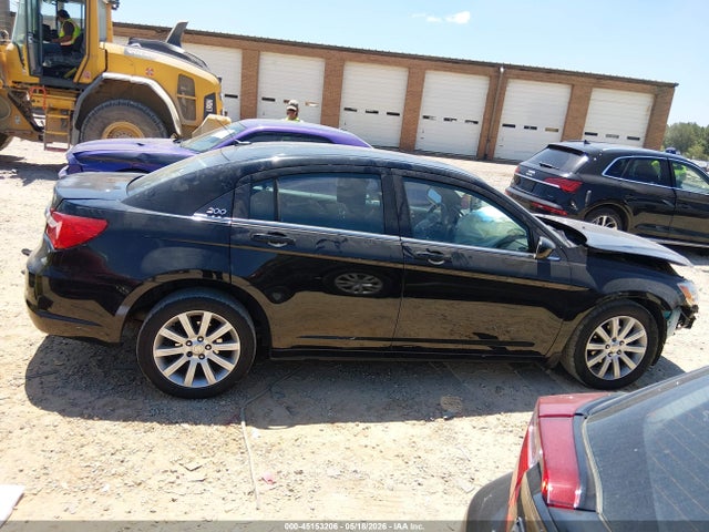 45153206 :رقم المزاد ، 1C3CCBBB9DN545321 vin ، 2013 Chrysler 200 Touring مزاد بيع
