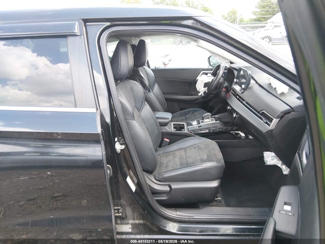 Продажа на аукционе авто 2022 Mitsubishi Outlander Black Edition S-awc/se 2.5 S-awc/se Launch Edition S-awc, vin: JA4J4UA83NZ024391, номер лота: 45153211