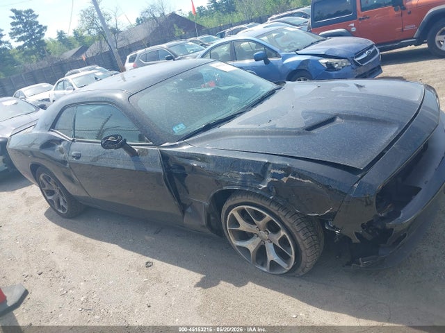 45153215 :رقم المزاد ، 2C3CDZBG0FH854513 vin ، 2015 Dodge Challenger Sxt Plus مزاد بيع