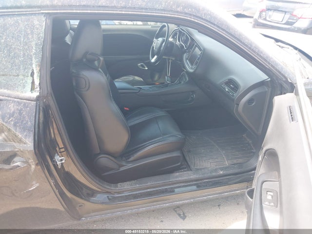 45153215 :رقم المزاد ، 2C3CDZBG0FH854513 vin ، 2015 Dodge Challenger Sxt Plus مزاد بيع