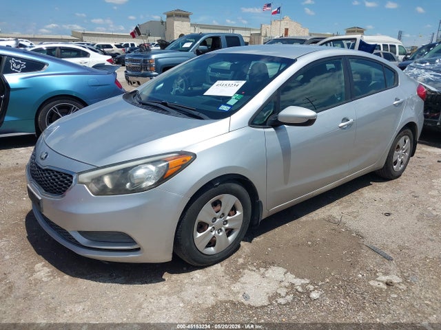 Продажа на аукционе авто 2015 Kia Forte Lx, vin: KNAFK4A64F5284806, номер лота: 45153234