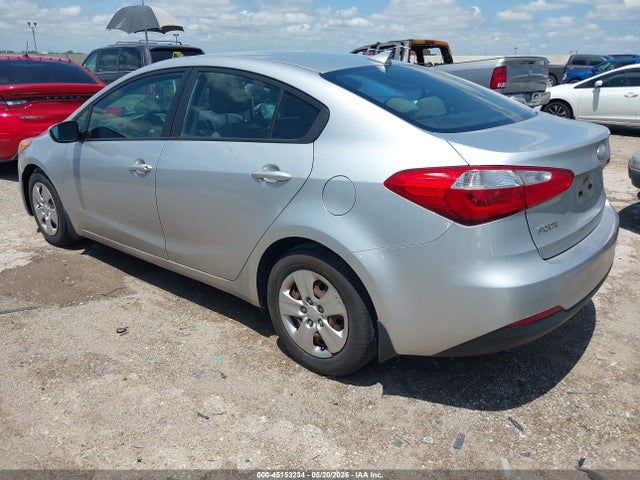 Продажа на аукционе авто 2015 Kia Forte Lx, vin: KNAFK4A64F5284806, номер лота: 45153234