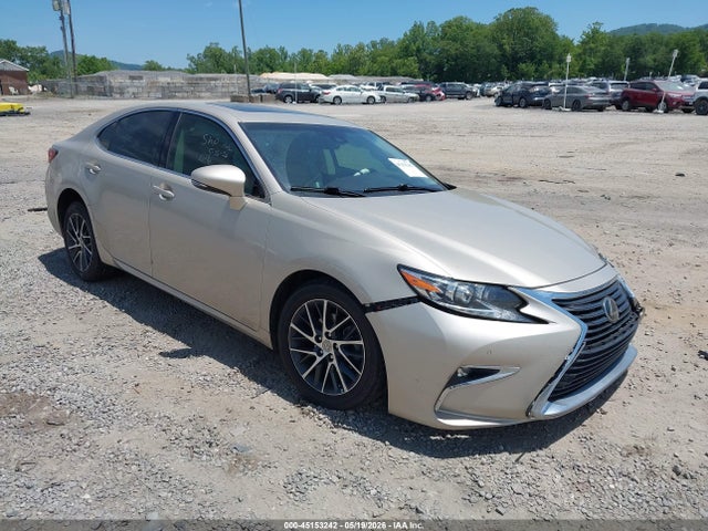 45153242 :رقم المزاد ، 58ABK1GG9GU001876 vin ، 2016 Lexus Es 350 مزاد بيع