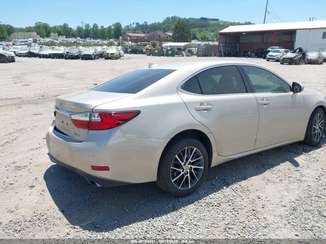 45153242 :رقم المزاد ، 58ABK1GG9GU001876 vin ، 2016 Lexus Es 350 مزاد بيع