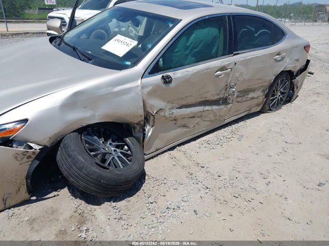 45153242 :رقم المزاد ، 58ABK1GG9GU001876 vin ، 2016 Lexus Es 350 مزاد بيع