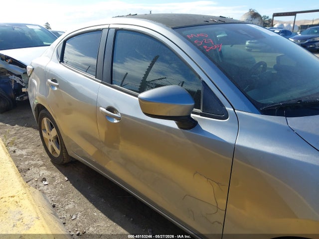 Продаж на аукціоні авто 2016 Scion Ia, vin: 3MYDLBZVXGY117220, номер лоту: 45153246