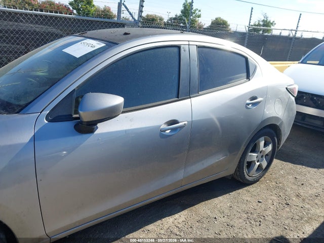 Продаж на аукціоні авто 2016 Scion Ia, vin: 3MYDLBZVXGY117220, номер лоту: 45153246