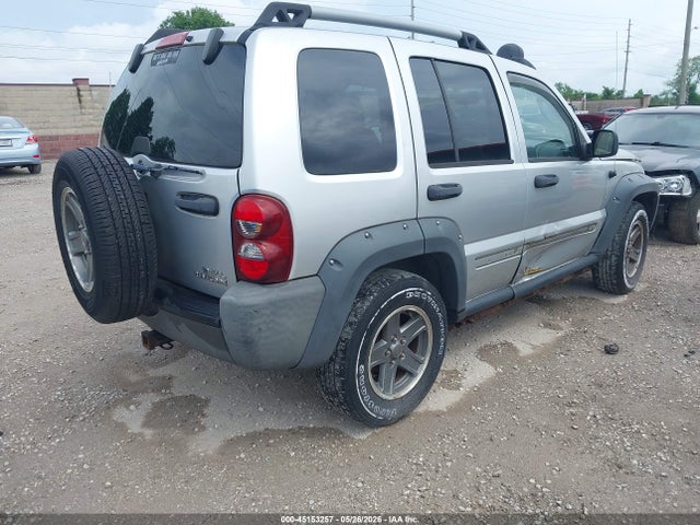 45153257 :رقم المزاد ، 1J4GL38K56W219047 vin ، 2006 Jeep Liberty Renegade مزاد بيع