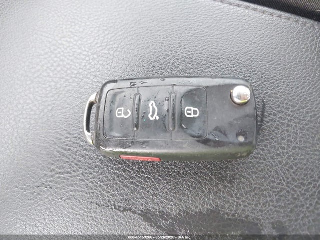 3VWD67AJ5GM227978 Volkswagen Jetta 1.4t Se