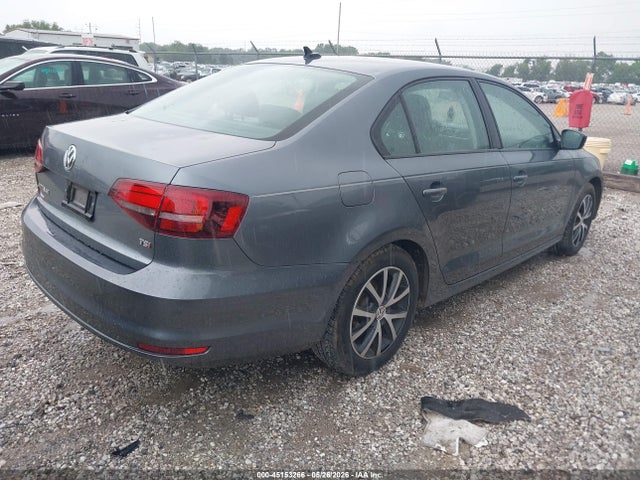 3VWD67AJ5GM227978 Volkswagen Jetta 1.4t Se