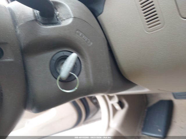 2005 Honda Cr-v Lx მანქანა იყიდება აუქციონზე, vin: SHSRD68585U302717, აუქციონის ნომერი: 45153268