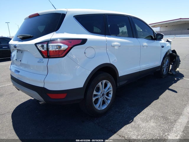 Ford ESCAPE SE 2017 1FMCU0G99HUC53551 Image 4