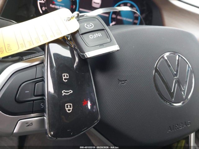 2025 Volkswagen Atlas 2.0t Se მანქანა იყიდება აუქციონზე, vin: 1V2LR2CA7SC523390, აუქციონის ნომერი: 45153319