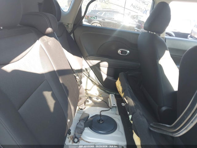 Продажа на аукционе авто 2016 Kia Soul, vin: KNDJN2A22G7817909, номер лота: 45153369