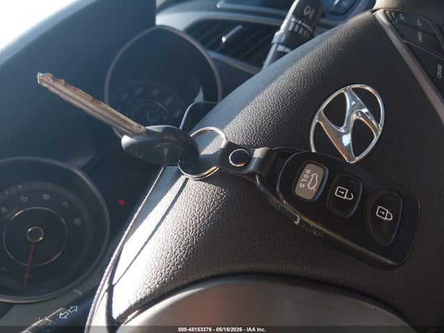 45153376 :رقم المزاد ، 5NPDH4AE4FH591067 vin ، 2015 Hyundai Elantra Se مزاد بيع