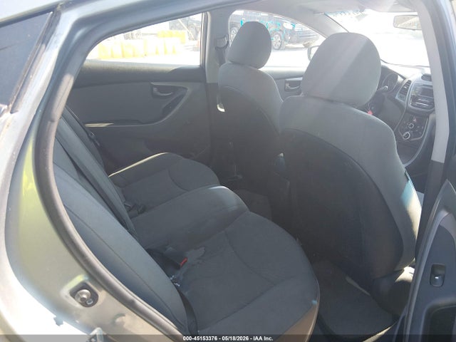 45153376 :رقم المزاد ، 5NPDH4AE4FH591067 vin ، 2015 Hyundai Elantra Se مزاد بيع