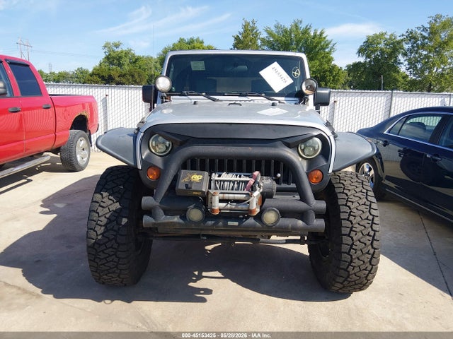 2008 Jeep Wrangler Unlimited Sahara მანქანა იყიდება აუქციონზე, vin: 1J4GA59108L642159, აუქციონის ნომერი: 45153425