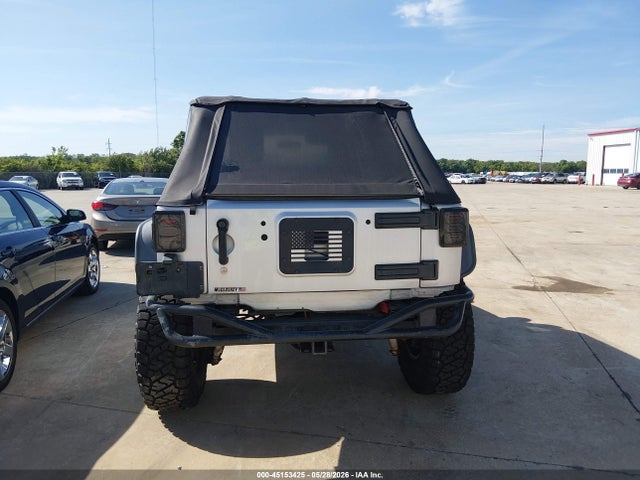 2008 Jeep Wrangler Unlimited Sahara მანქანა იყიდება აუქციონზე, vin: 1J4GA59108L642159, აუქციონის ნომერი: 45153425