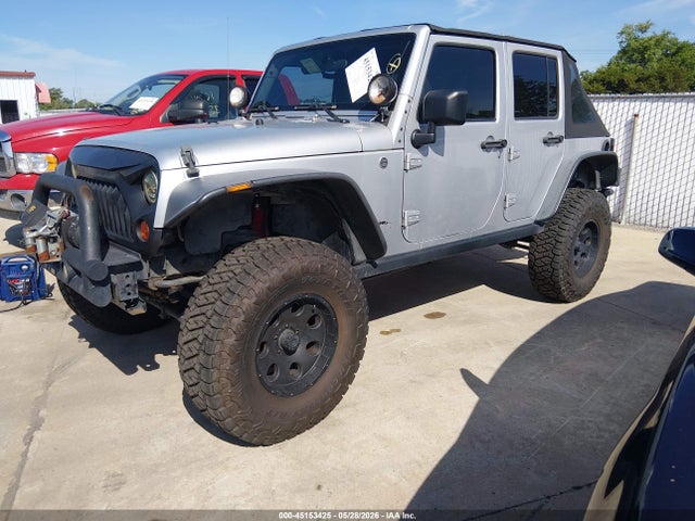 2008 Jeep Wrangler Unlimited Sahara მანქანა იყიდება აუქციონზე, vin: 1J4GA59108L642159, აუქციონის ნომერი: 45153425