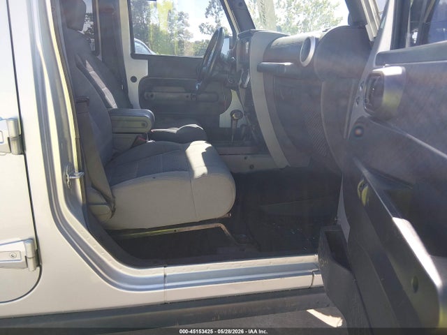 2008 Jeep Wrangler Unlimited Sahara მანქანა იყიდება აუქციონზე, vin: 1J4GA59108L642159, აუქციონის ნომერი: 45153425