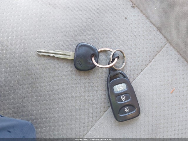 45153437 :رقم المزاد ، KNAFU4A29B5401054 vin ، 2011 Kia Forte Ex مزاد بيع