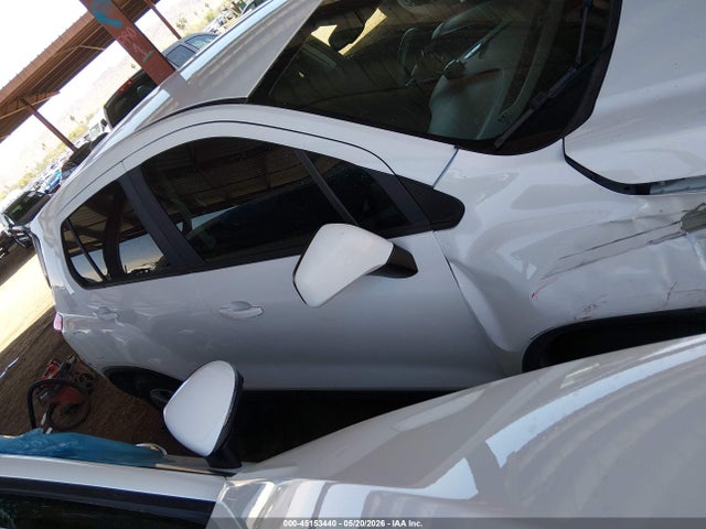KL7CJKSB3JB544175 Chevrolet TRAX LS