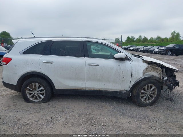 2017 Kia Sorento 3.3l Lx მანქანა იყიდება აუქციონზე, vin: 5XYPGDA53HG313304, აუქციონის ნომერი: 45153458