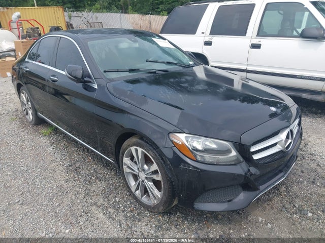 45153461 :رقم المزاد ، 55SWF4JB7GU105306 vin ، 2016 Mercedes-benz C 300 مزاد بيع