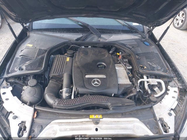 45153461 :رقم المزاد ، 55SWF4JB7GU105306 vin ، 2016 Mercedes-benz C 300 مزاد بيع