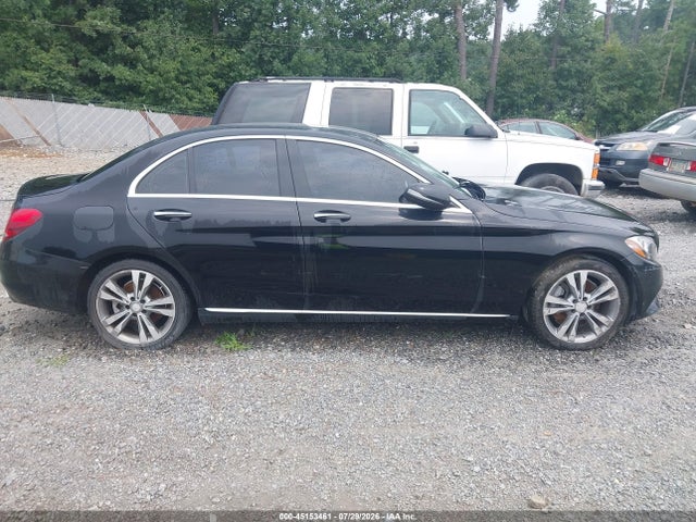 45153461 :رقم المزاد ، 55SWF4JB7GU105306 vin ، 2016 Mercedes-benz C 300 مزاد بيع