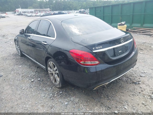 45153461 :رقم المزاد ، 55SWF4JB7GU105306 vin ، 2016 Mercedes-benz C 300 مزاد بيع